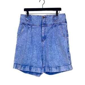 Bill Blass Vintage 80s Acid Wash High Waist Denim Shorts